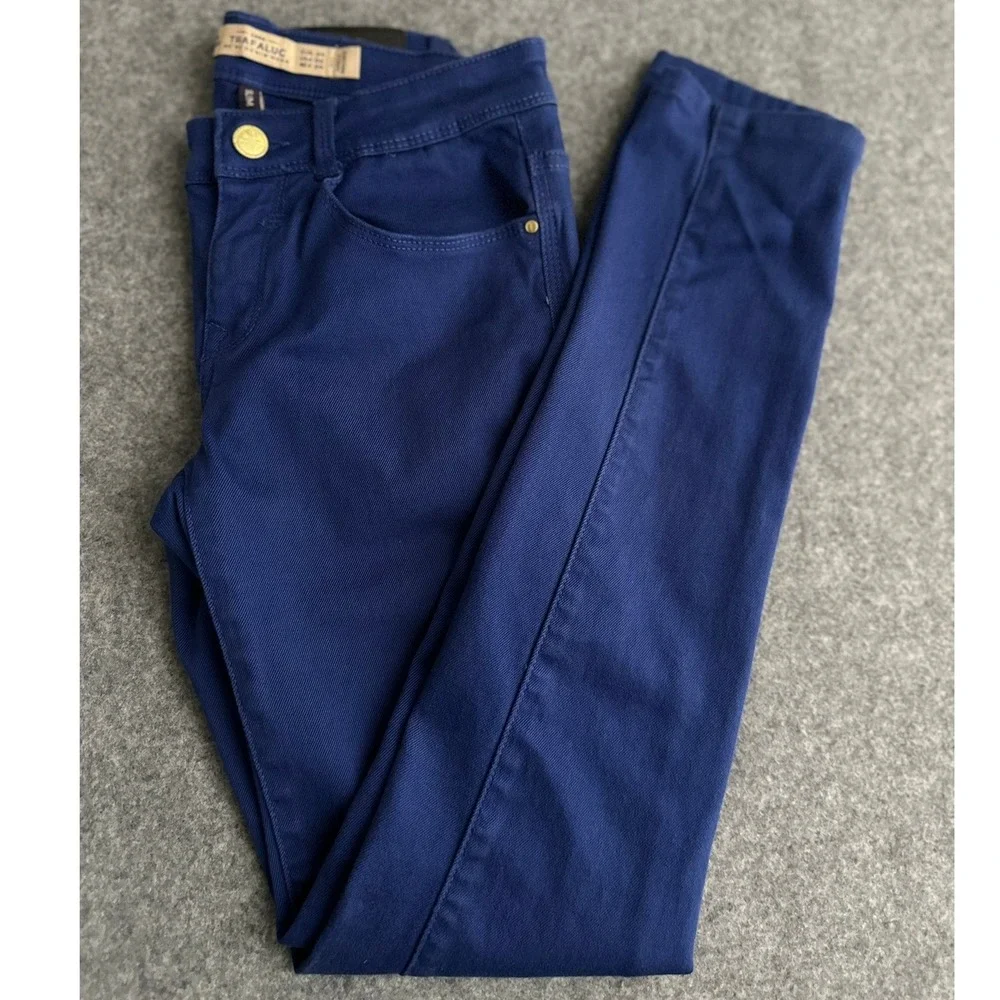 Zara Trafaluc Skinny Jeans Size 2 Blue Core Denim Slim Fit Indie Sleaze‎ Artsy